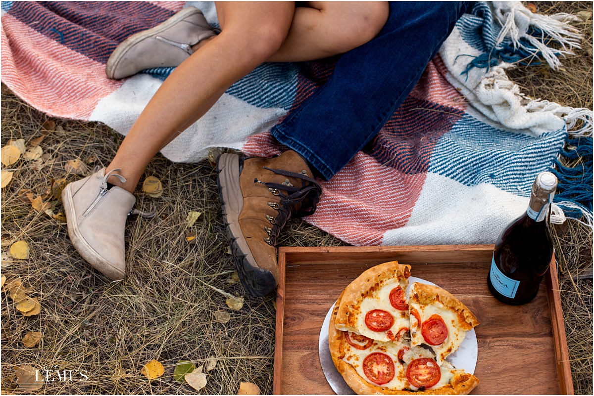 Fall picnic engagement photo session in Golden, CO at Golden Gate Canyon State Park by Studio Lemus Photography - Denver Engagement Photographer - Colorado Wedding Photographer