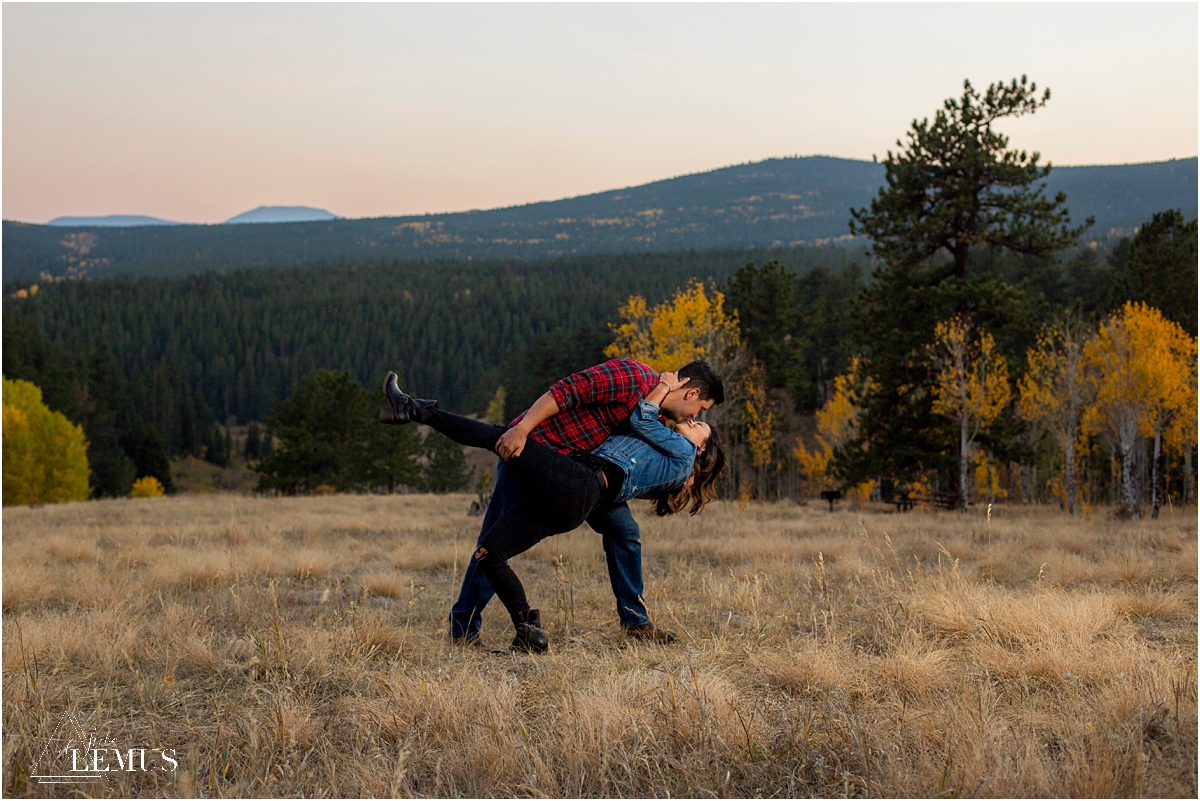 Fall engagement photo session in Golden, CO at Golden Gate Canyon State Park by Studio Lemus Photography - Denver Engagement Photographer - Colorado Wedding Photographer